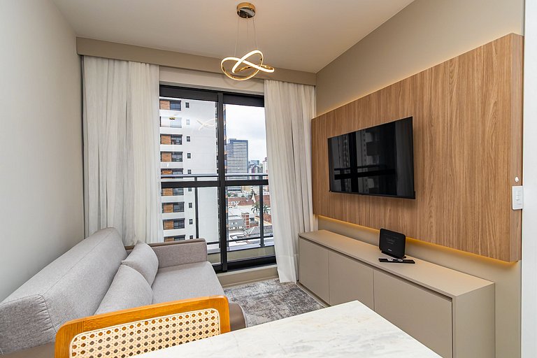 Apartamento Refinado c/ Vaga de Garagem - MUV1313