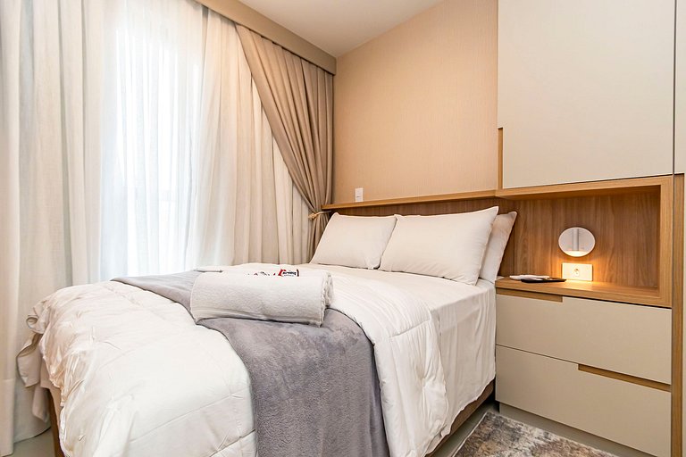 Apartamento Refinado c/ Vaga de Garagem - MUV1313