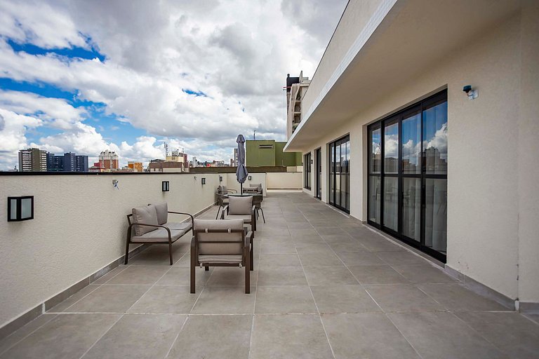 Apartamento Refinado c/ Vaga de Garagem - MUV1313