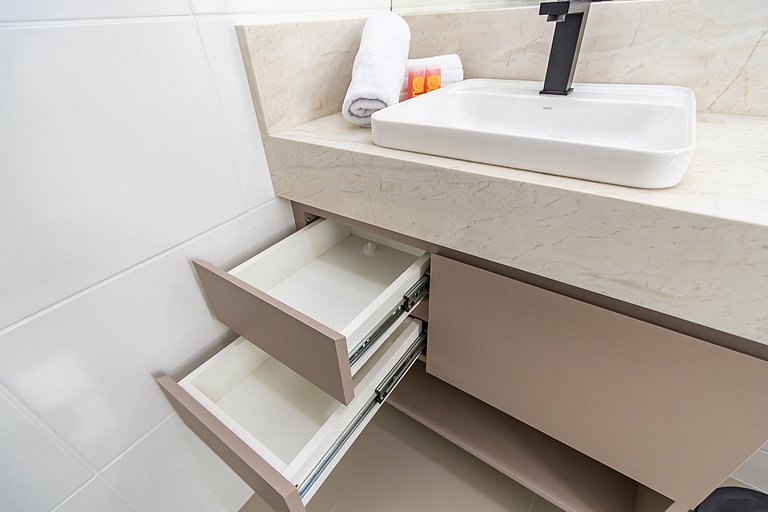 Apartamento Premium Com Garagem no Centro -MUV1314