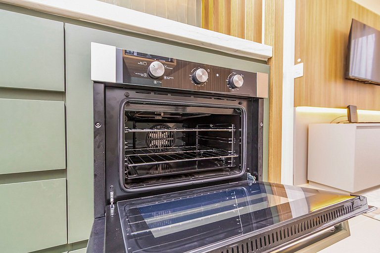 Apto de 1q Completíssimo com Garagem - MUV1603