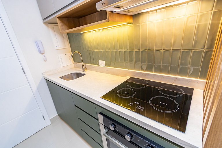 Apto de 1q Completíssimo com Garagem - MUV1603