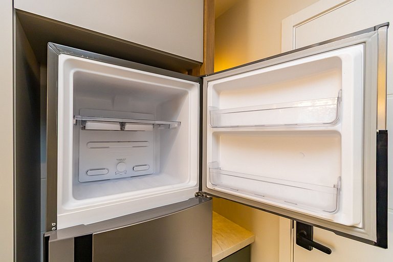 Apto de 1q Completíssimo com Garagem - MUV1603