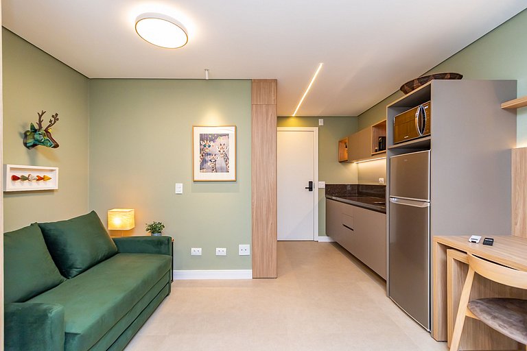 Studio Completo p/ 4 pessoas no All Batel -BAT1714