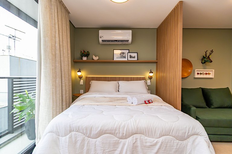 Studio Completo p/ 4 pessoas no All Batel -BAT1714