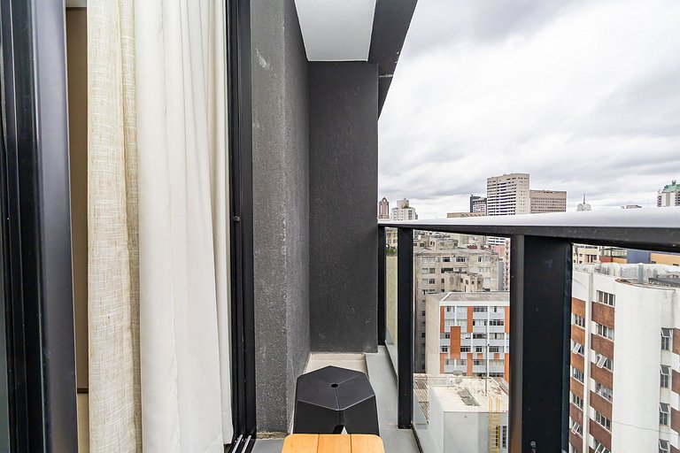 Studio Completo p/ 4 pessoas no All Batel -BAT1714