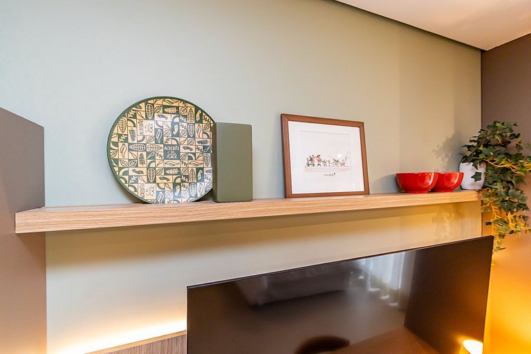 Studio Completo p/ 4 pessoas no All Batel -BAT1714