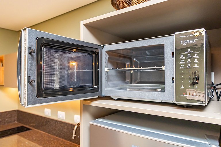 Studio Completo p/ 4 pessoas no All Batel -BAT1714