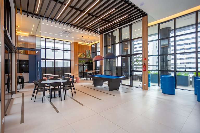 Studio Completo p/ 4 pessoas no All Batel -BAT1714