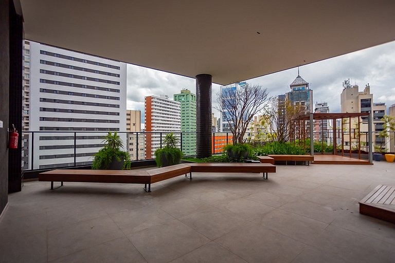 Studio Completo p/ 4 pessoas no All Batel -BAT1714