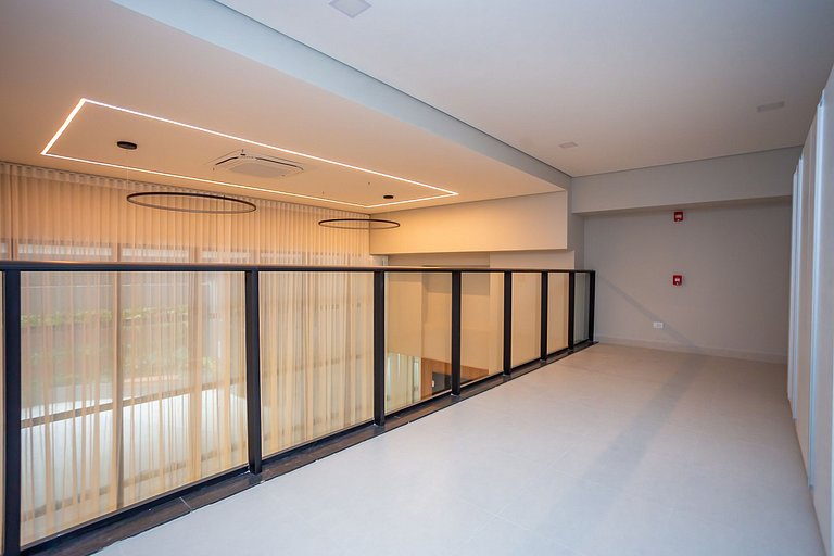 Studio Completo p/ 4 pessoas no All Batel -BAT1714