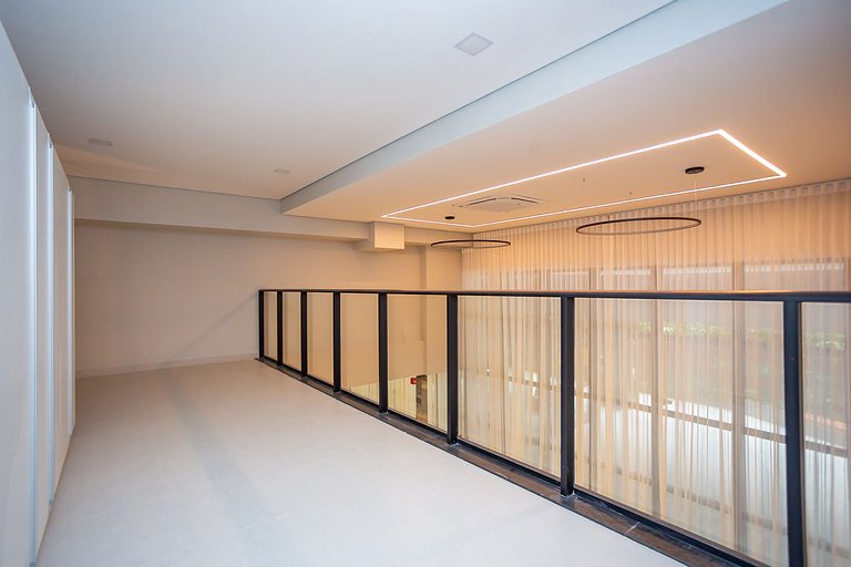 Studio Completo p/ 4 pessoas no All Batel -BAT1714