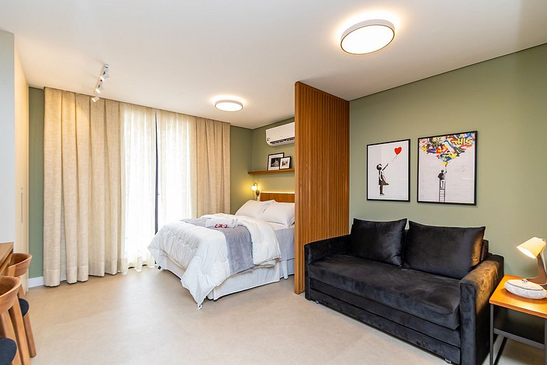 Studio Premium em Prédio com Piscina - BAT1814