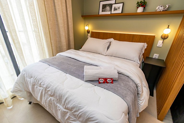 Studio Premium em Prédio com Piscina - BAT1814