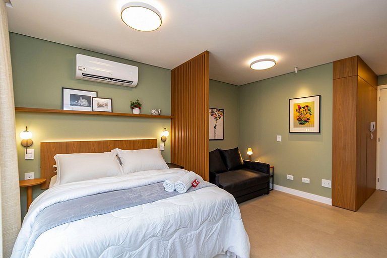 Studio Premium em Prédio com Piscina - BAT1814