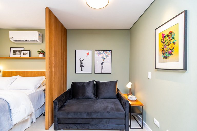 Studio Premium em Prédio com Piscina - BAT1814