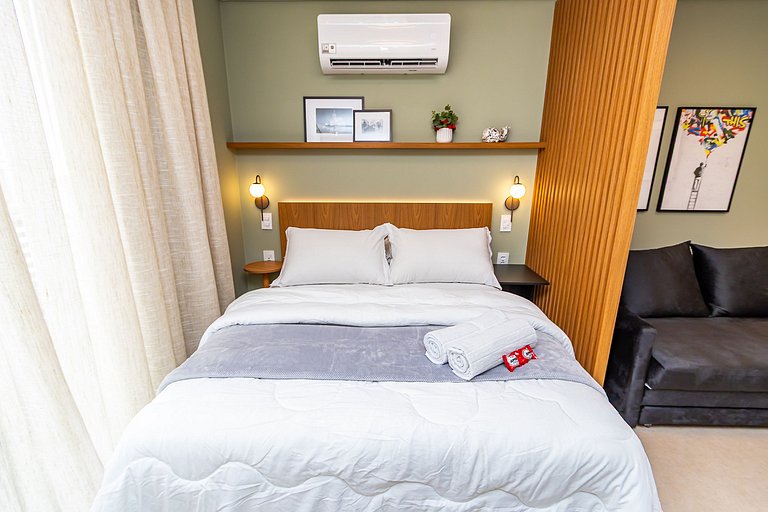 Studio Premium em Prédio com Piscina - BAT1814