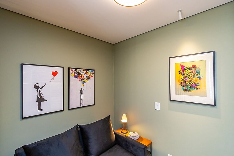 Studio Premium em Prédio com Piscina - BAT1814