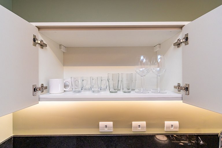 Studio Premium em Prédio com Piscina - BAT1814