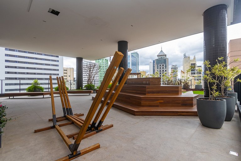 Studio Premium em Prédio com Piscina - BAT1814