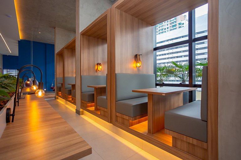 Studio Premium em Prédio com Piscina - BAT1814