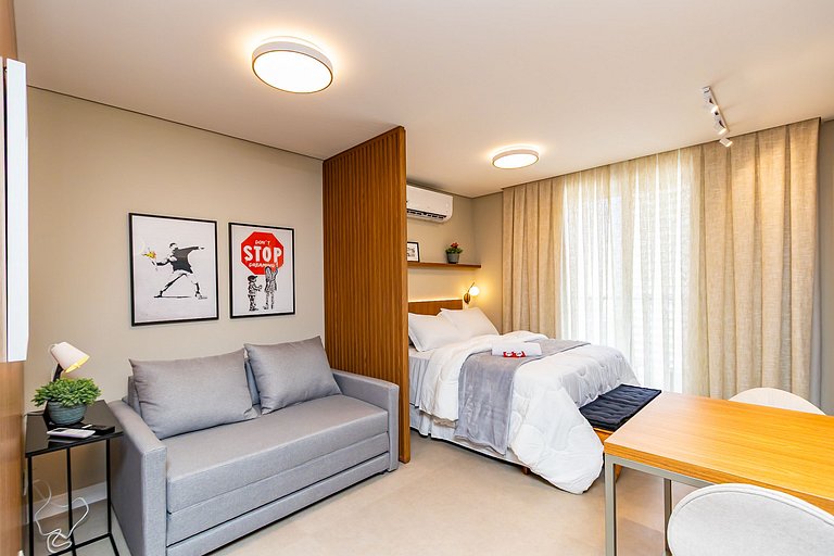 Studio Premium p/ 4 pessoas no All Batel - BAT1816