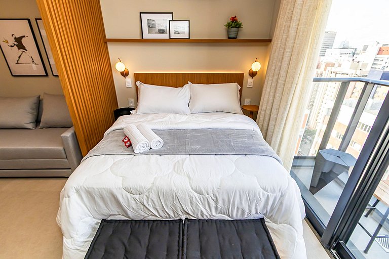 Studio Premium p/ 4 pessoas no All Batel - BAT1816