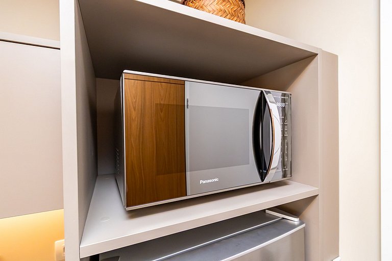 Studio Premium p/ 4 pessoas no All Batel - BAT1816