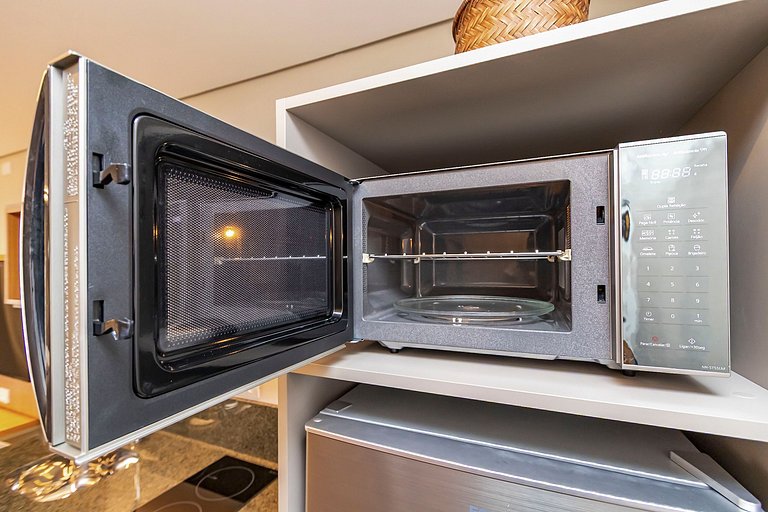 Studio Premium p/ 4 pessoas no All Batel - BAT1816