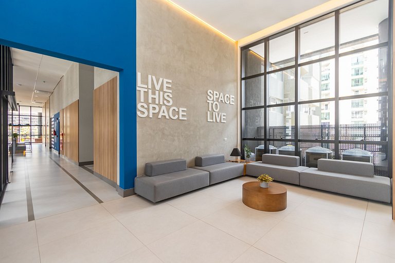 Studio Premium p/ 4 pessoas no All Batel - BAT1816