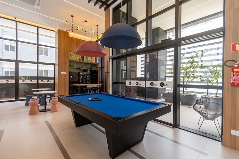 Studio Premium p/ 4 pessoas no All Batel - BAT1816