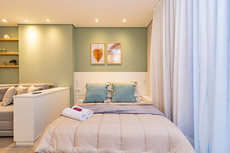 Studio Premium p/ 4 pessoas no All Batel - BAT1316