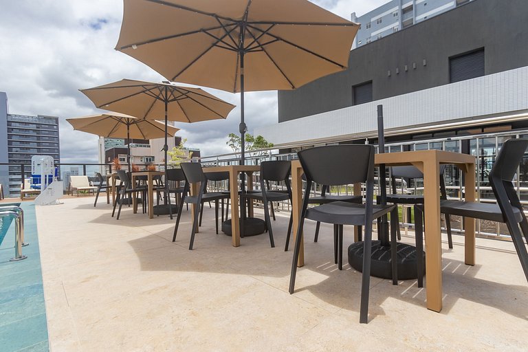 Studio Premium p/ 4 pessoas no All Batel - BAT1316