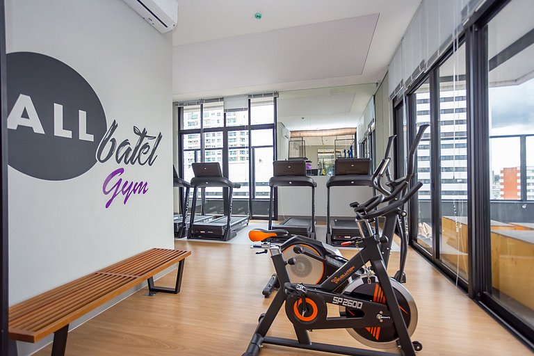 Studio Premium p/ 4 pessoas no All Batel - BAT1316