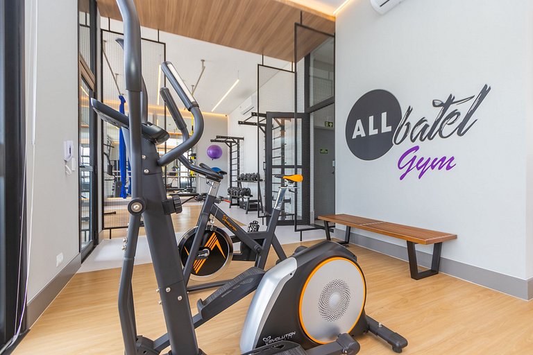 Studio Premium p/ 4 pessoas no All Batel - BAT1316