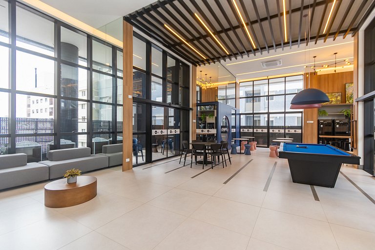 Studio Premium p/ 4 pessoas no All Batel - BAT1316