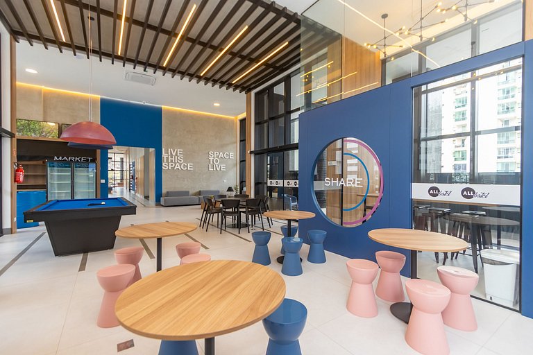 Studio Premium p/ 4 pessoas no All Batel - BAT1316