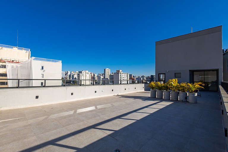 Studio Completo com Garagem no Batel - SOH0303