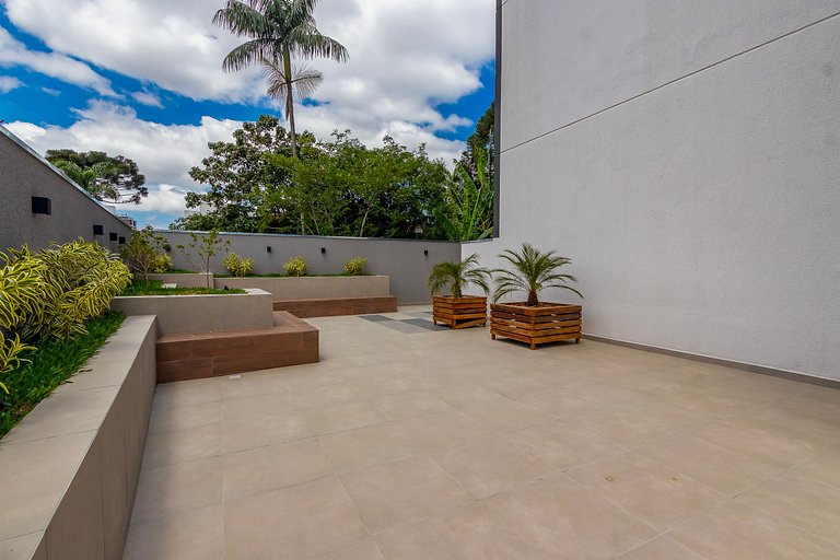 Studio com 2 Camas de Casal e Garagem - EIX0705