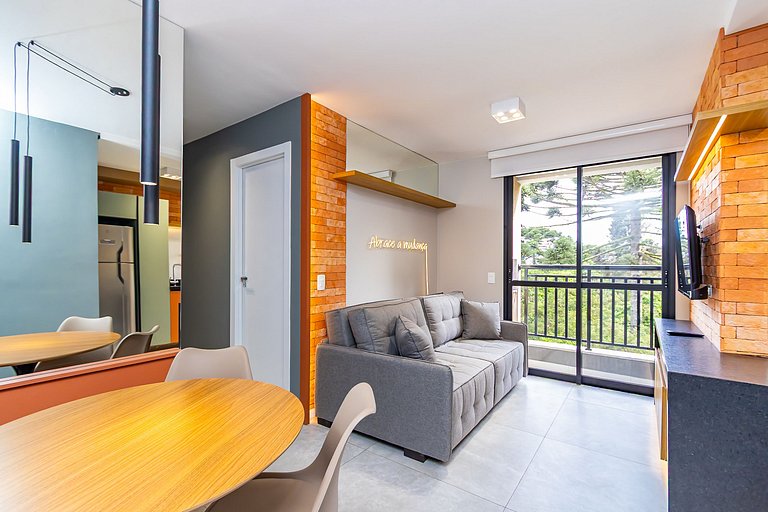 Apto Refinado com 2 quartos e Vaga - SOU0408A