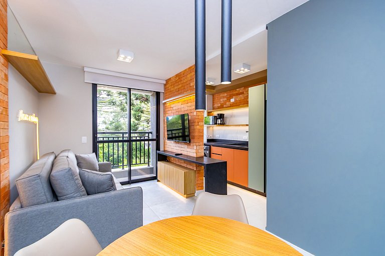 Apto Refinado com 2 quartos e Vaga - SOU0408A