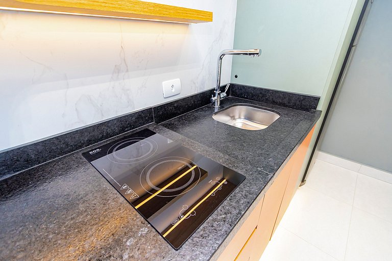 Apto Refinado com 2 quartos e Vaga - SOU0408A