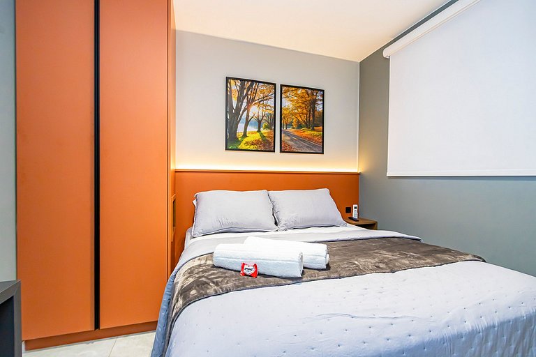 Apto Refinado com 2 quartos e Vaga - SOU0408A