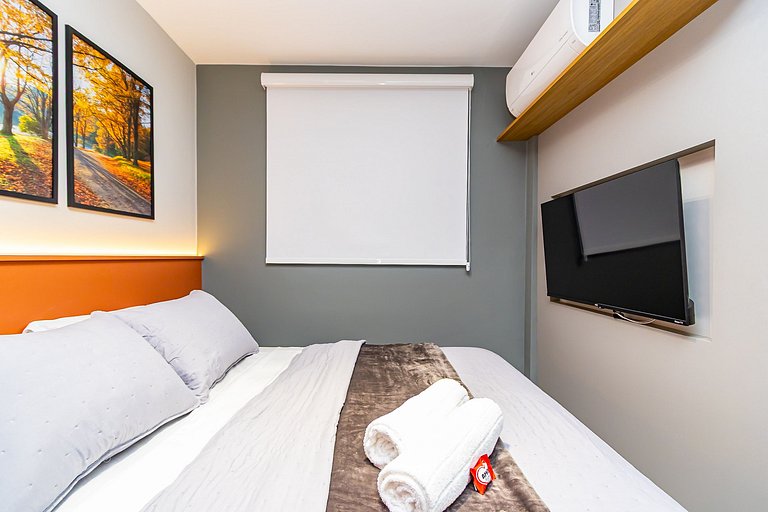 Apto Refinado com 2 quartos e Vaga - SOU0408A