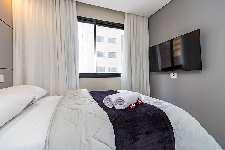 Apto de 2q Perto do Shopping Estação - NLF0602