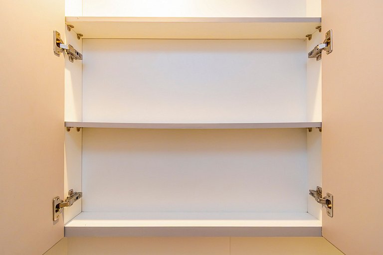 Apto de 2q Perto do Shopping Estação - NLF0602