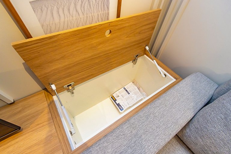 Apto de 2q Perto do Shopping Estação - NLF0602