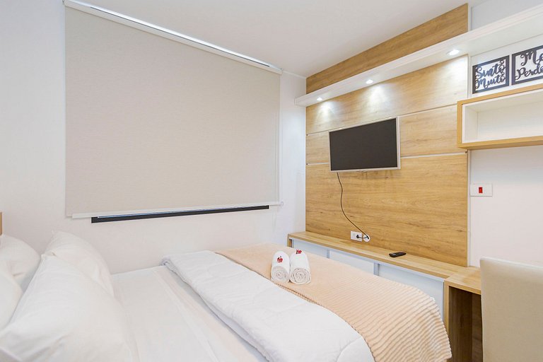 Apto de 1q com garagem no Centro - NEW1005