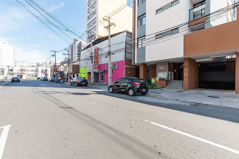 Apto de 1q com garagem no Centro - NEW1005