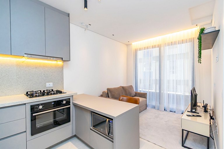 Apto em prédio com Piscina, Região Nobre - TEM0205